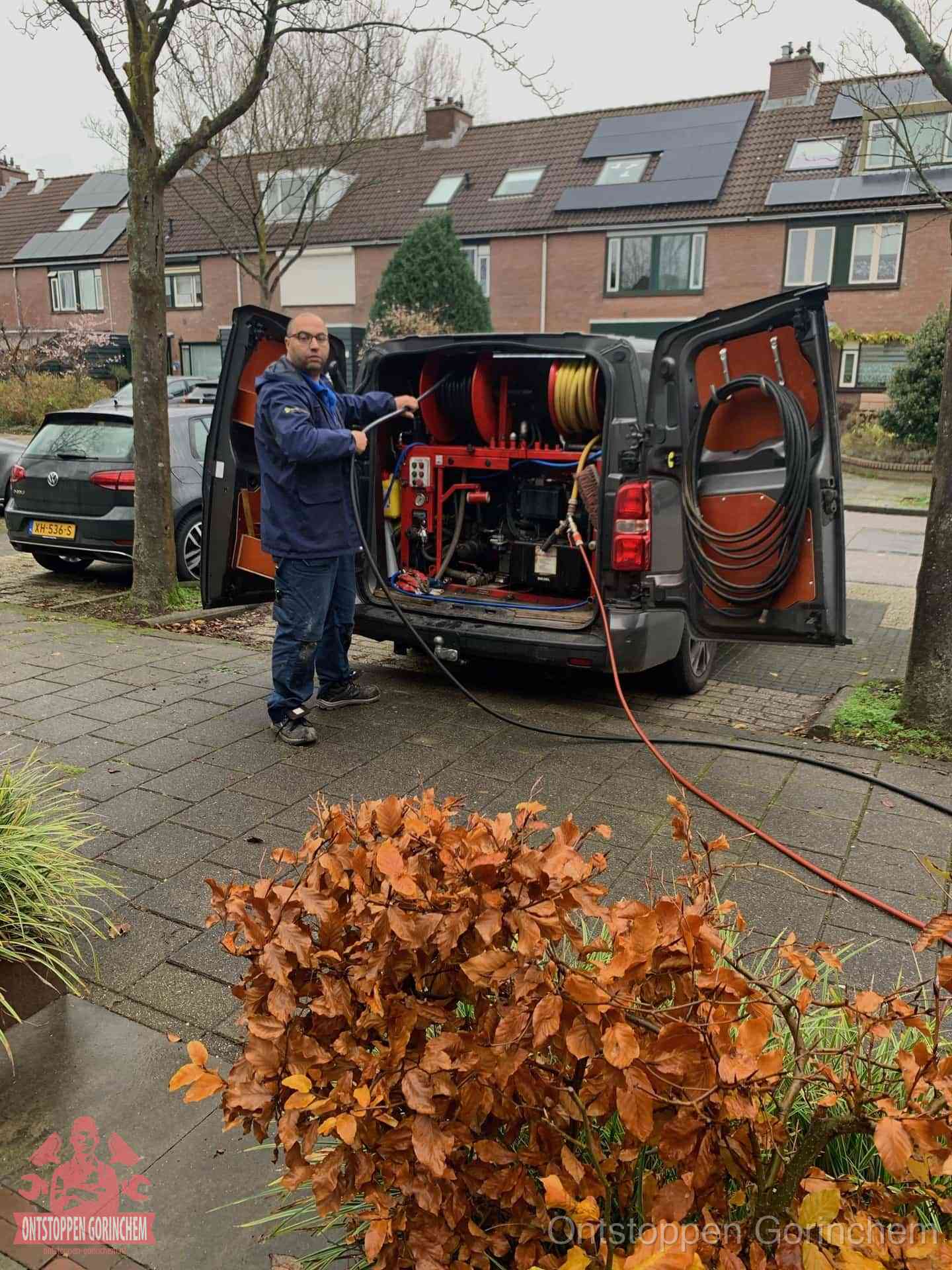 Rioolservice in de wijk in Gorinchem